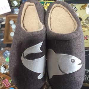 Fish slippers